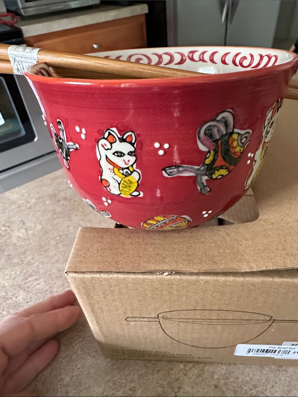 Red Maneki Neko Ceramic Bowl with Chopstick Rest